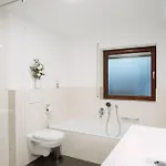Moderne Mit 2 Schlafzimmer شقة Bretzfeld