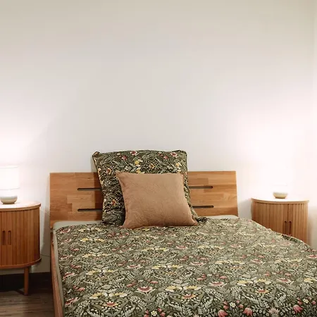 Moderne Mit 2 Schlafzimmer * Бретцфельд