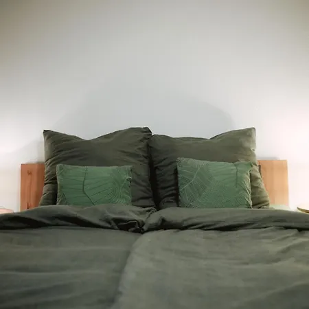 Moderne Mit 2 Schlafzimmer *