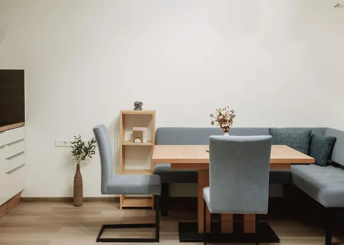 Moderne Mit 2 Schlafzimmer * Бретцфельд